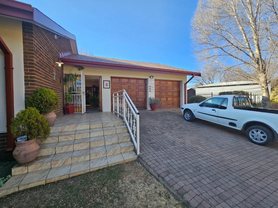 4 Bedroom Property for Sale in Panorama Free State